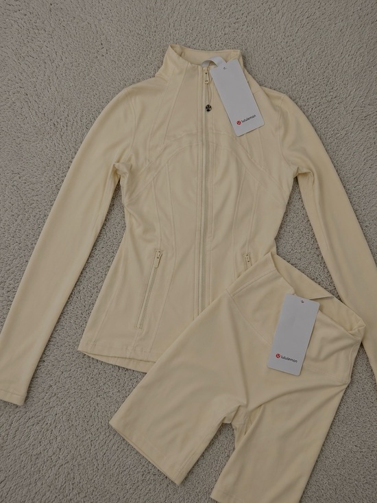 lululemon athletica Pants - Lululemon Buttercream Set